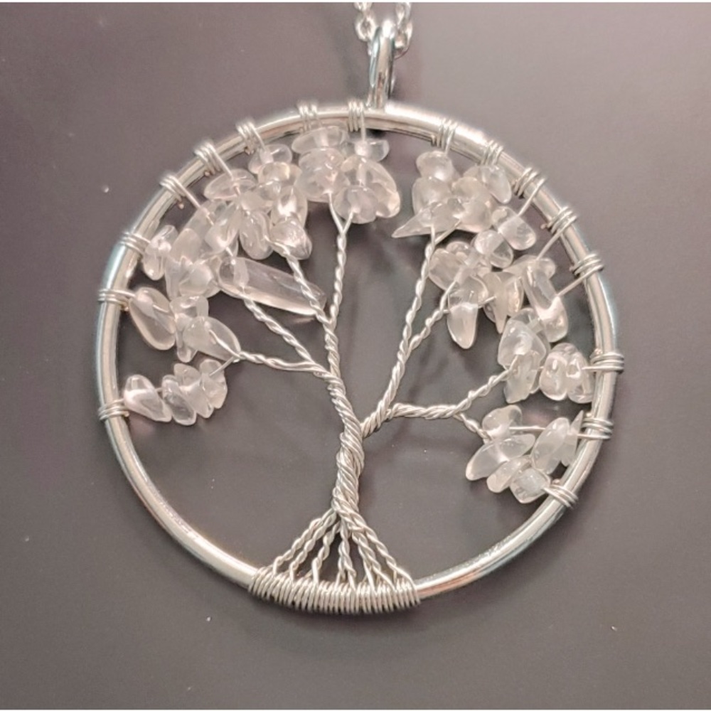 NWT Tree of Life Natural Clear Quarts Stone Chip Crystal Necklace handmade